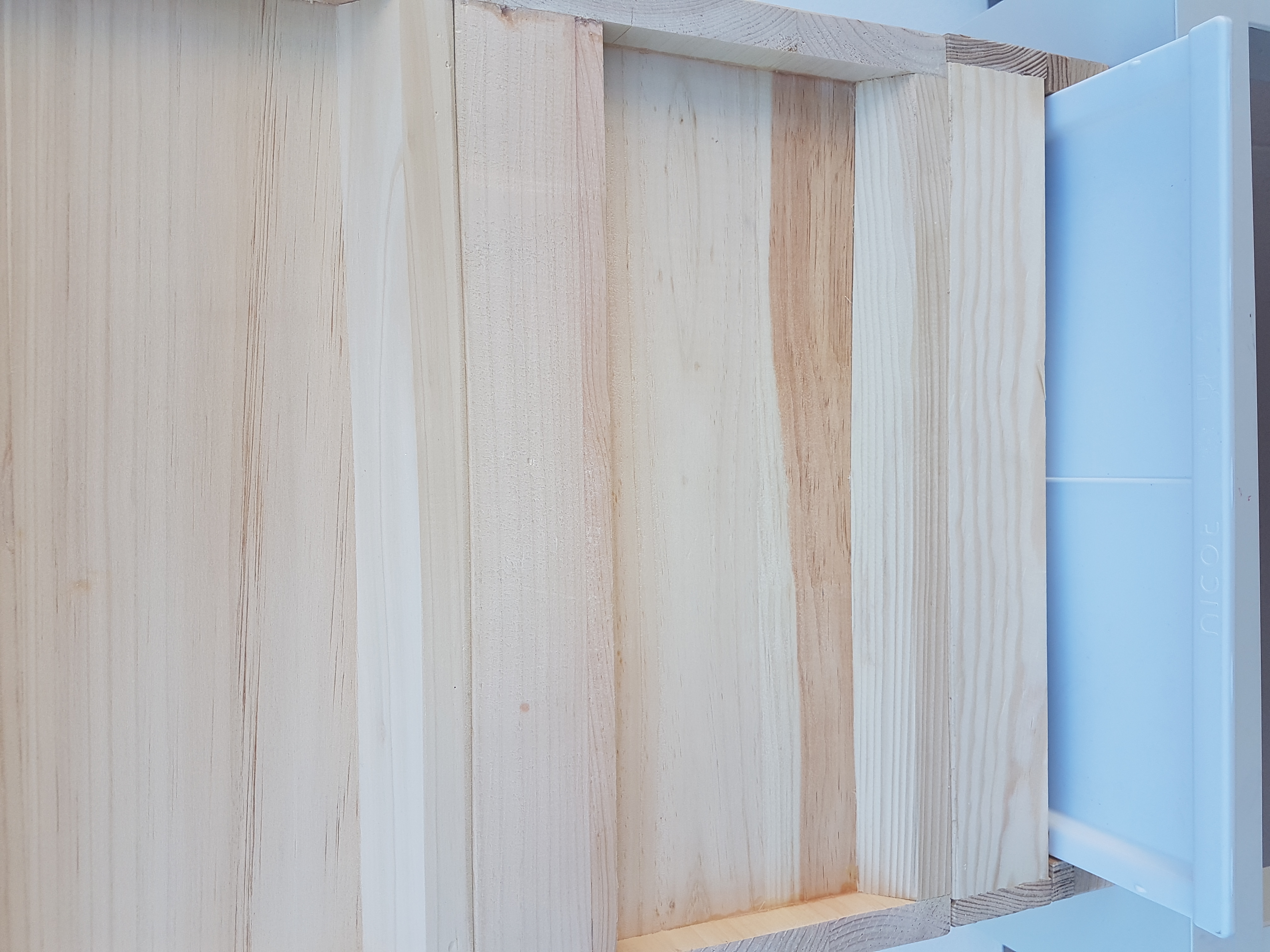 Zanderbeute aus Massivholz nach Dr. Liebig Einfachbeute Imkerei Bienen